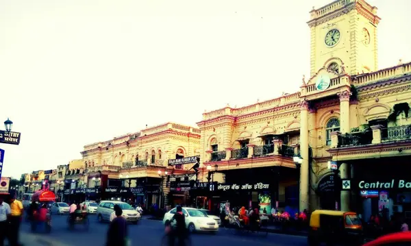 Hazratganj Market The Heart Of Lucknow