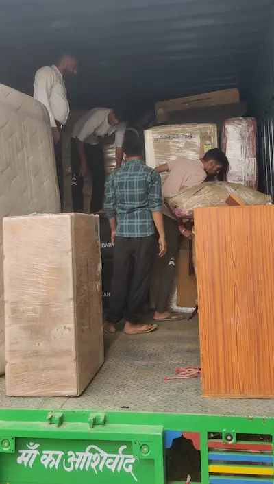 Local Transport Shifting Services In Varanasi